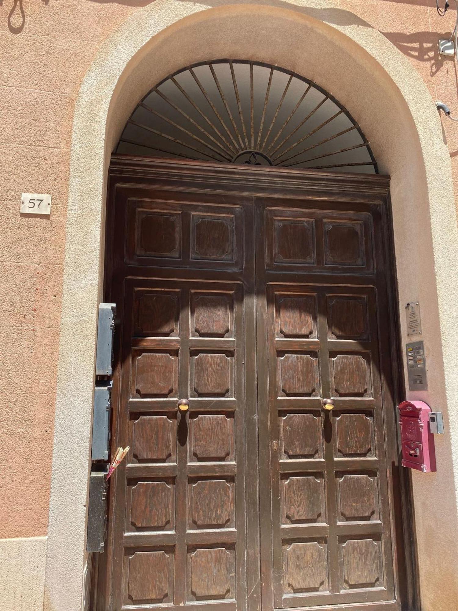 Casa Vacanze Via Roma 57 マルサラ エクステリア 写真